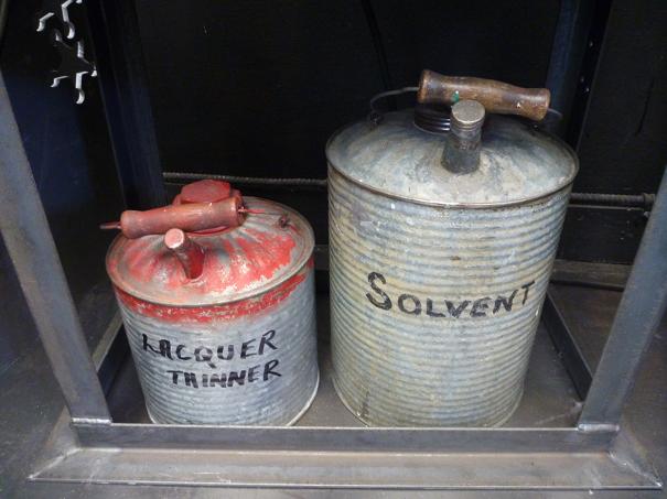 vintage gas cans, flamingsteel.com, steel sculpture, roy mackey